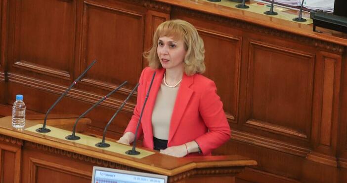 Омбудсманът Диана Ковачева поиска спешни мерки срещу свободната употреба на
