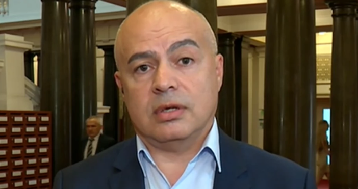 Георги Свиленски обяви какво ще предприеме БСП  ако управленската програма бъде