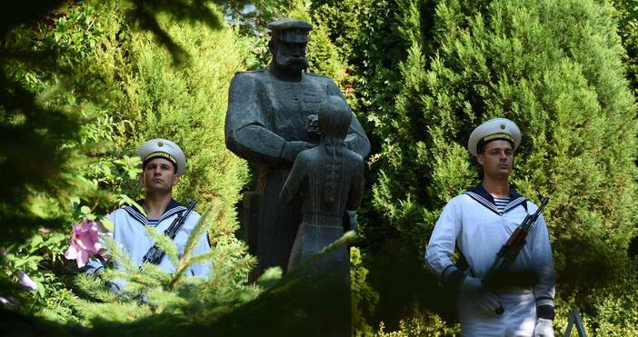 снимки Варна чества 144 години от Освобождението на града от