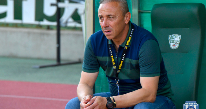 Моряците  продължиха силното си представяне в първенството Старши треньорът на Черно море