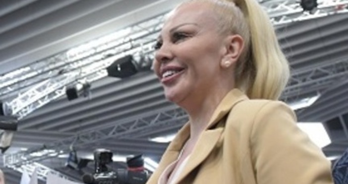Поп фолк певицата Луна Йорданова ще се бори за място