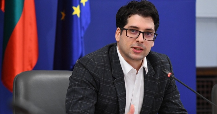 Вицепремиерът по управление на европейските средства Атанас Пеканов заяви че  Зелената