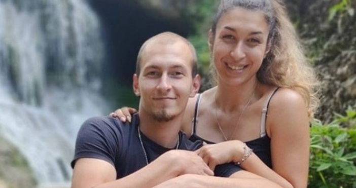 Бебето на 21 годишната Денислава Стоянова която почина в резултат на усложнения