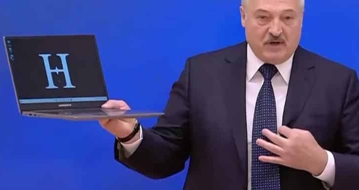 Лидерът показа изненадващо лаптоп, произведен в Беларус. Днес, 1-ви септември, Александър