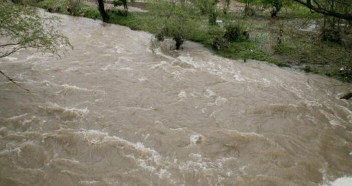 Драмата с наводнените български села продължава. Жители на пловдивското село