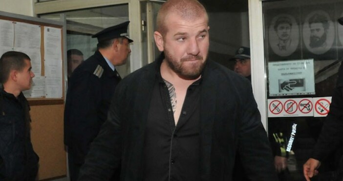 Както първи Петел писа Динко Вълев от Ямбол е в