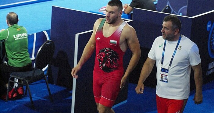 Милов е сребърен медалист от Мондиал 2018, втори на Евро