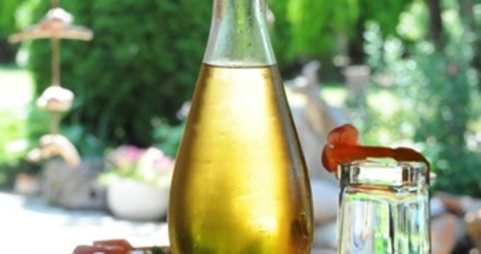 Един от най известните български продукти също поскъпна   Българската ракия поскъпна с