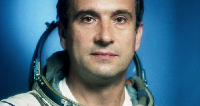 Напусна ни легендарна световна личност Руският космонавт Валерий Поляков почина на