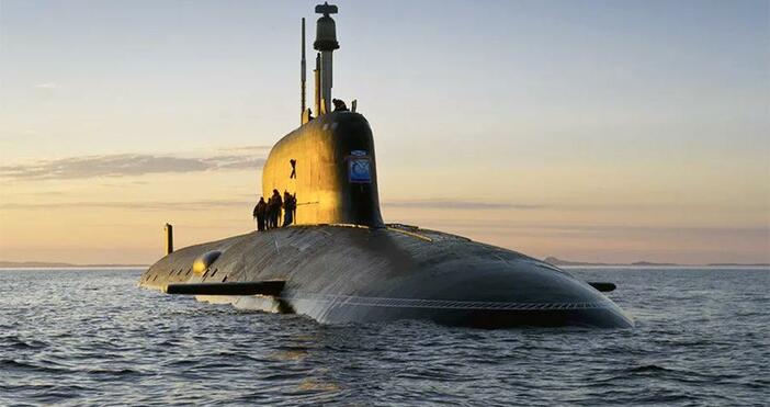 Кадъв ВМФ РусияРусия премести част от подводниците си от Крим,