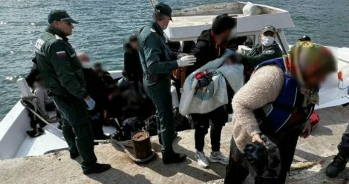 Турският гражданин който вчера е превел незаконно 37 мигранти хванати