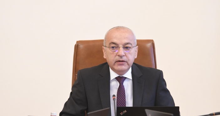 Ние не подкрепяме военните действия на Русия в Украйна добави