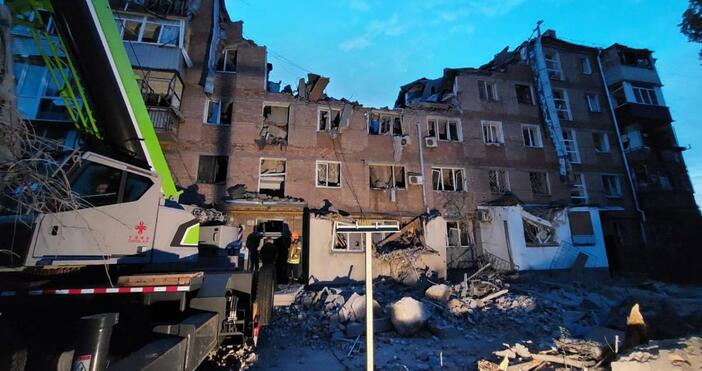 Руски ракети бомбардираха днес украинския град Николаев съобщиха представители на