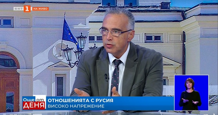 Говорителят на служебното правителство Антон Кутев коментира новината че посланиците