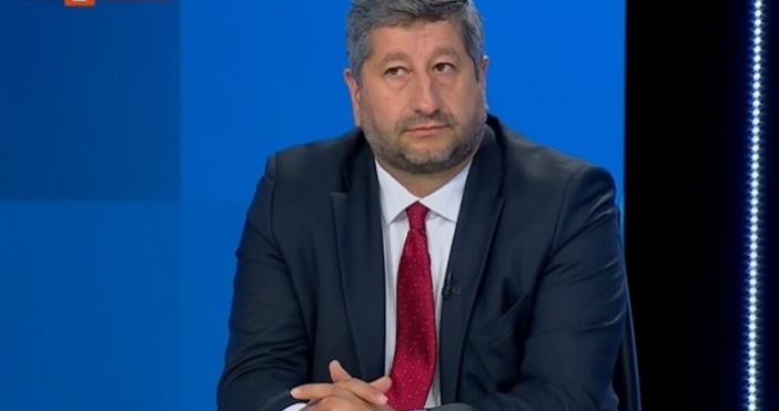 Съпредседателят на Демократична България Христо Иванов коментира актуалната политическа обстановка