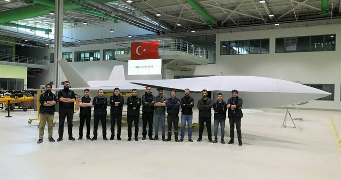 Турската отбранителна компания Байкар обяви, че планира да завърши строителството