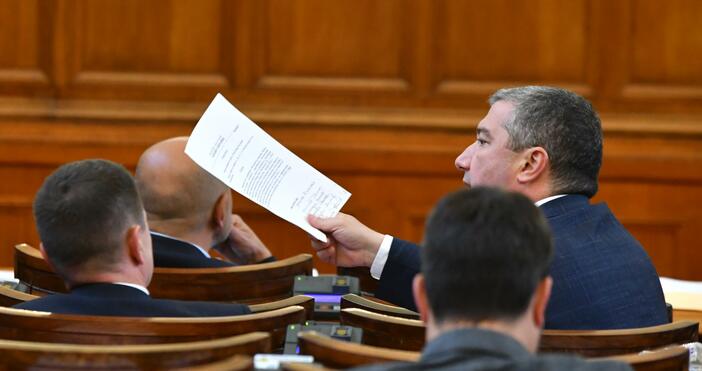 Бившият енергиен министър Драгомир Стойнев говори в предаването Офанзива по