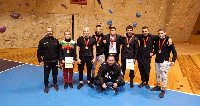 Бойците на ММА взеха шест шампионски титли от държавното първенство
