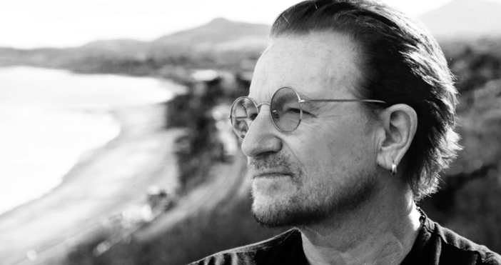 Боно от U2 издаде мемоари и започна литературно турне за