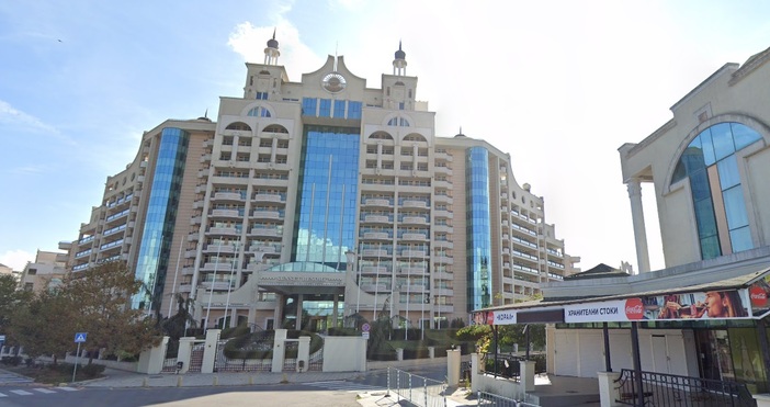 Най-големият апарт хотелски комплекс в Поморие затвори врати. Причините са,