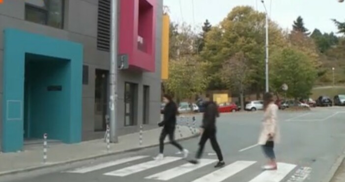За опасни пешеходни пътеки сигнализират граждани във Варна Хората твърдят че