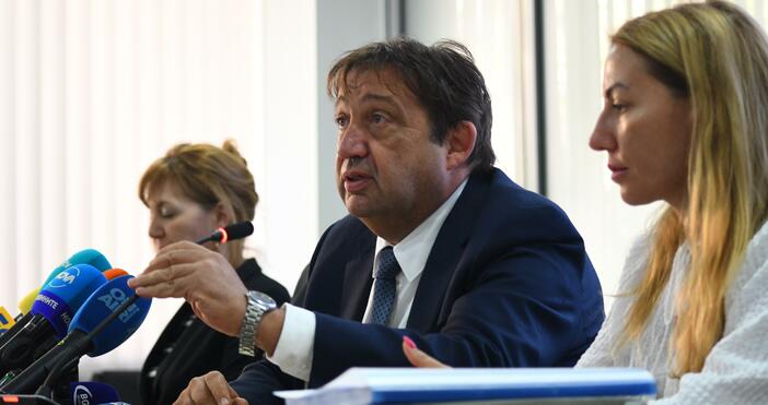 Проблемът с водата в Омуртаг накара регионалния министър Иван Шишков да