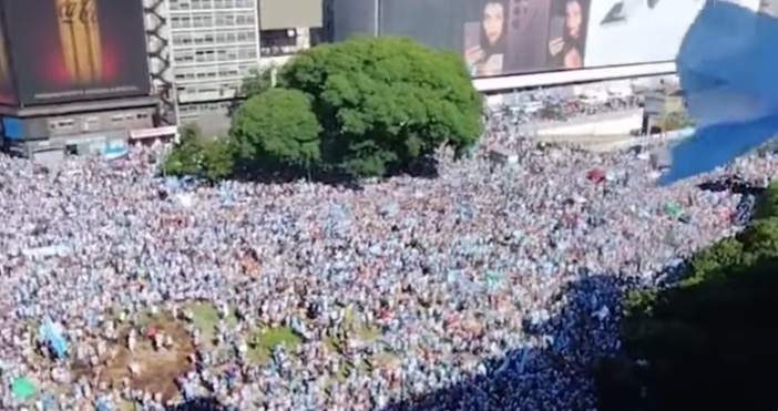 В Аржентинската столица не може да се мине по улиците