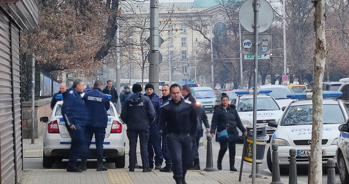 Снимки Екшън се разигра по улиците на столицата Двама мъже са арестувани след