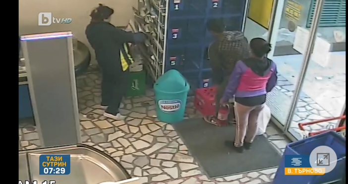 Следновогодишно мъж и жена се опитаха да откраднат луканки от