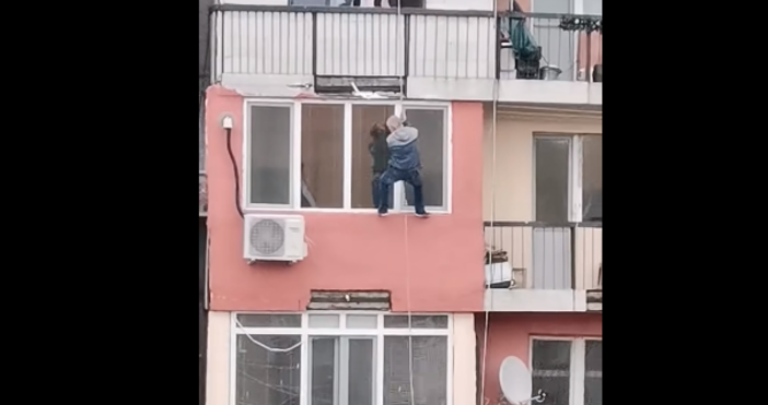 Стопкадър и видео Фейсбук Димитър ДимитровМъж изкара акъла на комшиите си