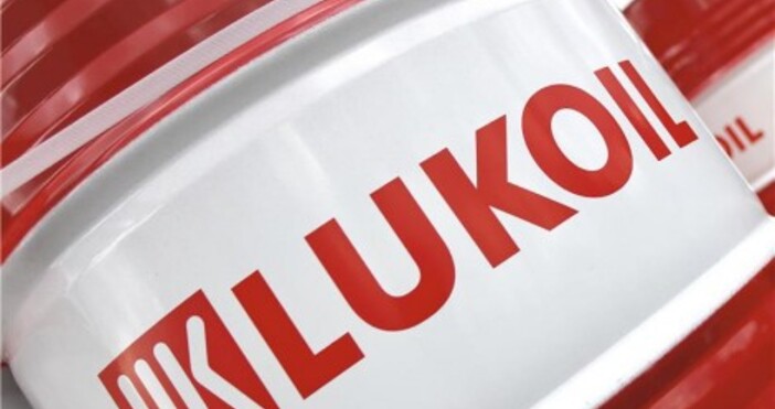 Русия проверява доставяла ли е Лукойл гориво на Украйна Проверката