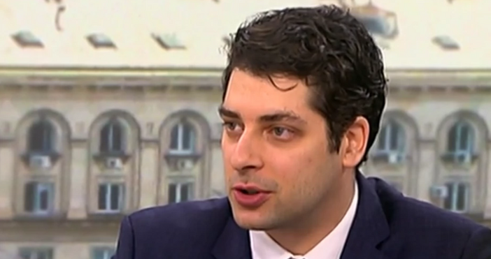 Атанас Пеканов съобщи важна новина за въвеждане на еврото в България Аз съм