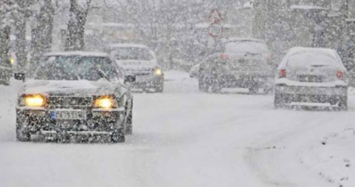 В момента снеговалежът е най силен в северните райони на града 140