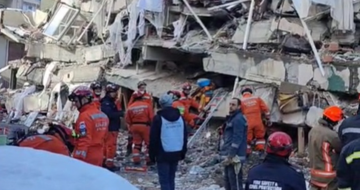 Опустошителните трусове в Турция оставиха непоправими последици Земетресенията в Турция