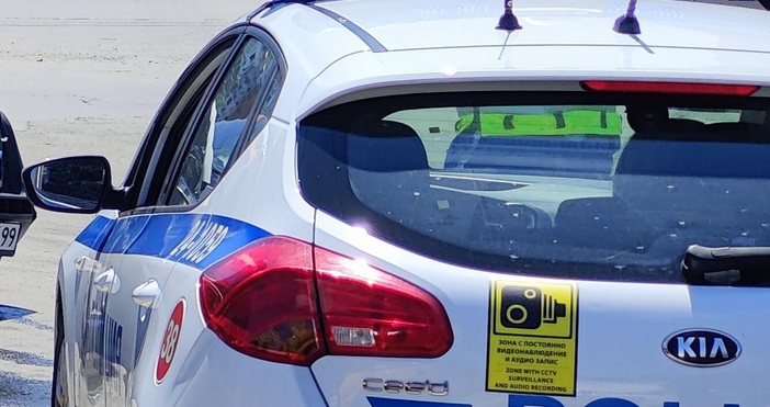 Откриха тялото на 59-годишна жена. Това е станало на пътя