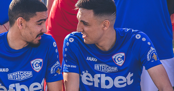 Снимки Фейсбук ФК Спартак ВарнаВ изключително добро настроение футболистите на