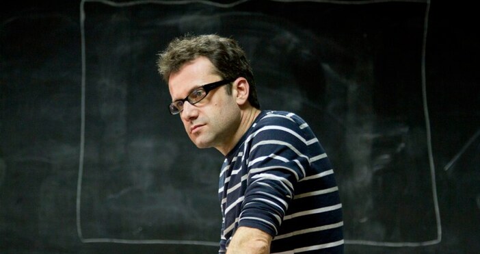 Явор Гърдев Стефанов е български театрален и кинорежисьор. Роден е на 23 февруари 1972 г.