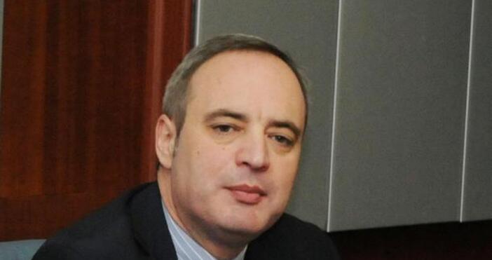Анастас Георгиев Герджиков е български класически филолог и университетски преподавател, професор доктор на филологическите науки.От