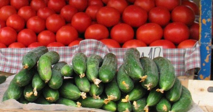 Производителите на зарзавати искат по ниско ДДС поне за родните краставици