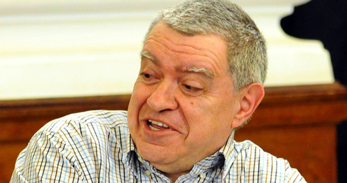 Михаил Михайлов Константинов е български учен, математик, професор, бивш заместник-председател на Централната избирателна комисия, бивш председател