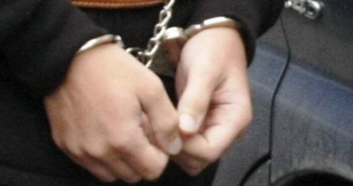 25-годишен варненец, известен на полицията е задържан в ареста на