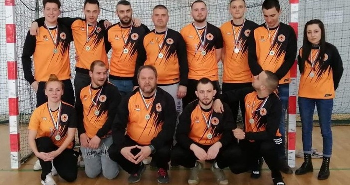 Отборът на Свети Климент (Варна) записа най-доброто представяне на хокей
