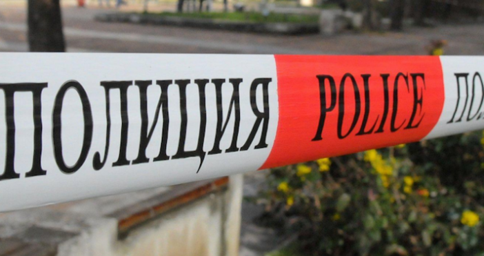 Служители на РУ Севлиево са задържали мъж стрелял по автомобил