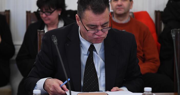 Председателят на Националната агенция по приходите Борис Михайлов обяви пред