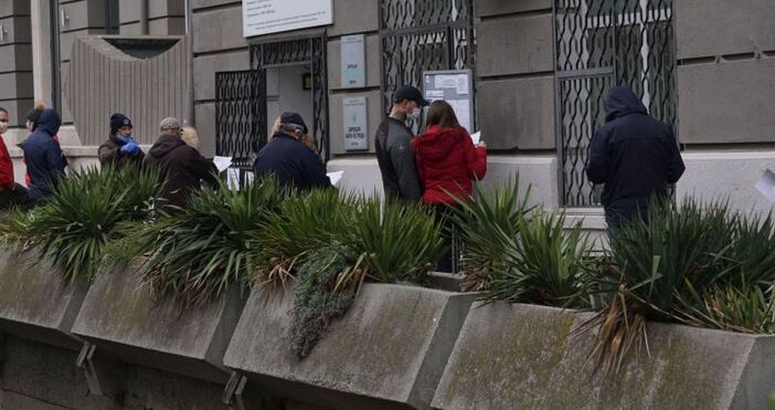 Леко понижение на безработицата се отчина не само у нас