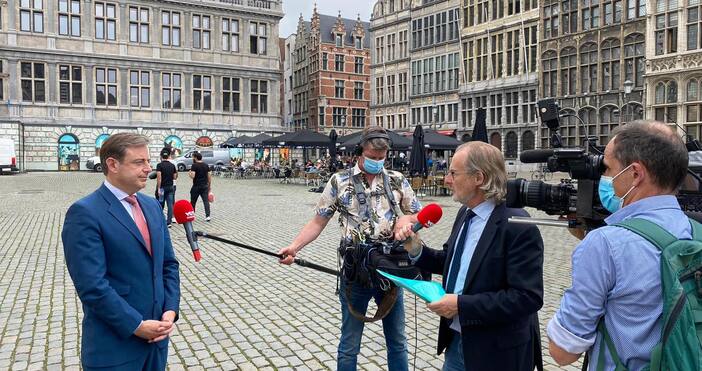 Задържаните са подготвяли убийството на кмета на АнтверпенЗадържаните в началото