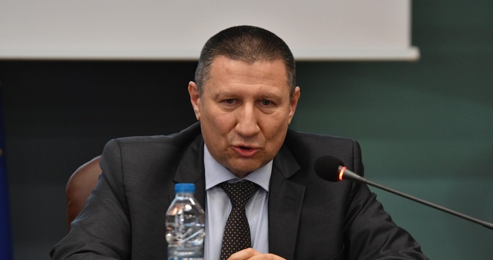 Директорът на Националната следствена служба се аргументира за Гешев  