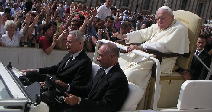 Днес се навършват 42 години от атентата срещу папа Йоан