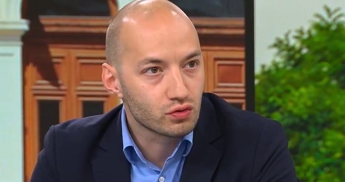 Социологът Димитър Ганев смята че исканата оставка на главния прокурор