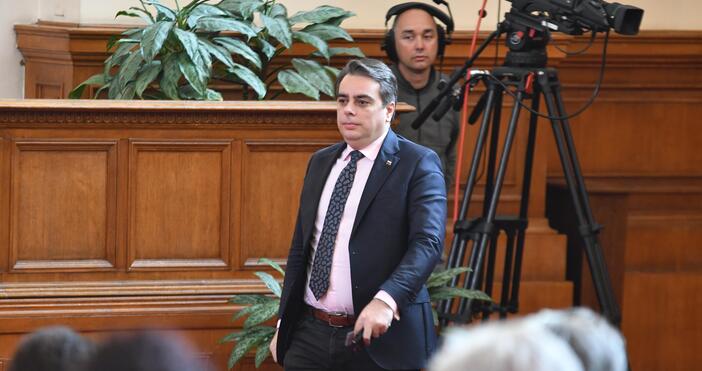 Софийската районна прокуратура призова на разпит съпредседателя на Продължаваме промяната Асен Василев,